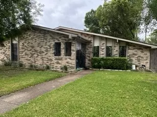 3102 Tres Logos Ln, Dallas, TX 75228