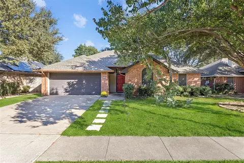 1104 Oak Vly, Denton, TX 76209
