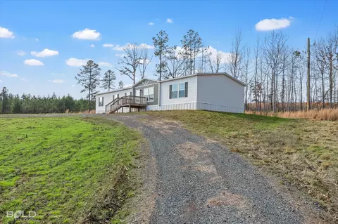 Exterior - 10565 Highway 3, Plain Dealing, LA 71064 photo 2 of 3