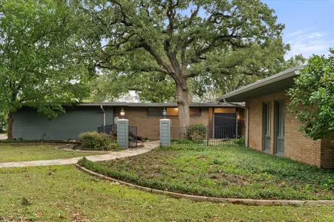 5321 Timberwilde Cir, Fort Worth, TX 76112