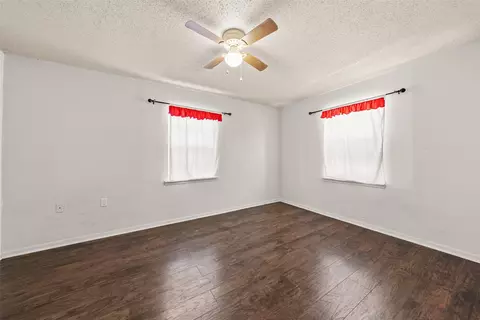 Bedroom - 3524 Live Oak Ave, Waco, TX 76708 photo 4 of 4