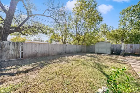 Exterior - 3524 Live Oak Ave, Waco, TX 76708 photo 2 of 2