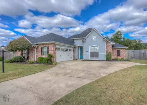 316 Peachwood Cir, Haughton, LA 71037