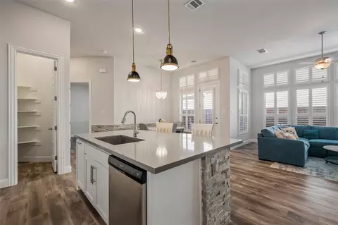 Kitchen - 617 Artesian Dr, Argyle, TX 76226 photo 1 of 2