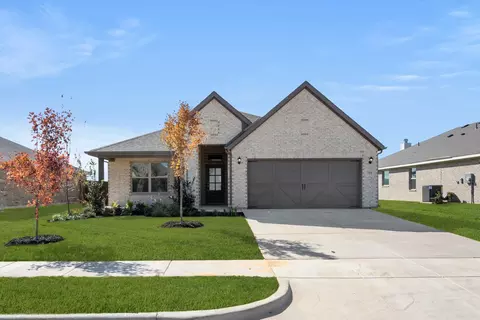 733 Scarlet Sage Dr, Waxahachie, TX 75165