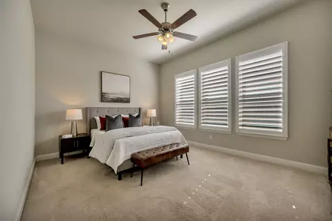 Bedroom - 319 Park Dr, Euless, TX 76040 photo 1 of 4