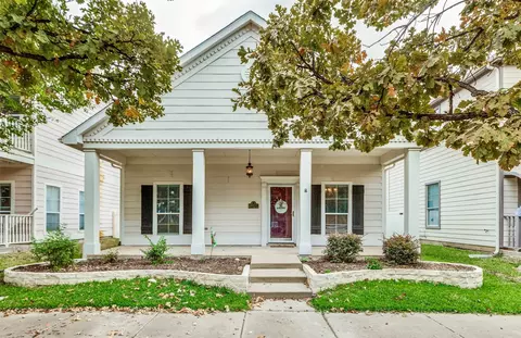1712 Jasmine Trl, Savannah, TX 76227