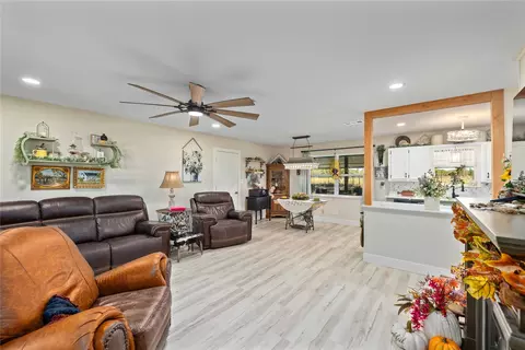 202 Poco St, Bangs, TX 76823 photo 5