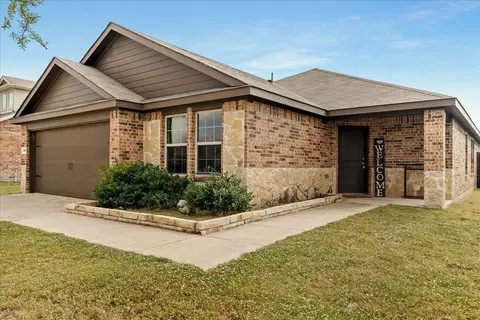 400 Shiplap Ln, Royse City, TX 75189
