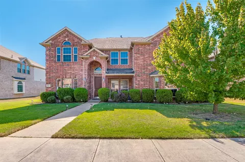 1512 Ruffian Rd, Desoto, TX 75115