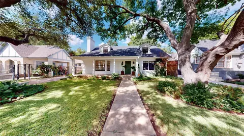 2026 Glenco Ter, Fort Worth, TX 76110