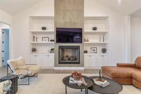 Living - 202 Spring Gap Ave, Abilene, TX 79606 photo 6 of 6