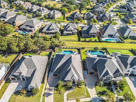 9732 Croswell St, Fort Worth, TX 76244