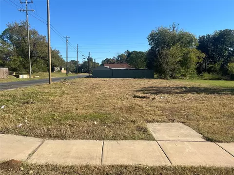 1224 Pennsylvania Ave, Dallas, TX 75215
