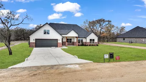 323 Rita Ridge Ct, Millsap, TX 76066