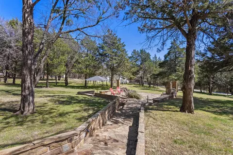 236 Homesite Rd, Pottsboro, TX 75076