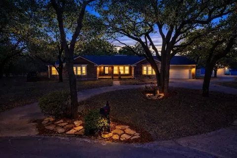 6613 Cardinal Dr, Flower Mound, TX 75022