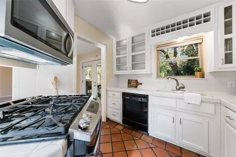 Kitchen - 3825 N 30th St, Waco, TX 76708 photo 1 of 2
