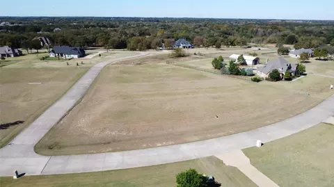 1277 Shadow Lakes Dr, Wills Point, TX 75169