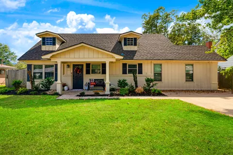 3276 Cleveland St, Paris, TX 75460
