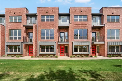 13351 Goodland St #207, Farmers Branch, TX 75234
