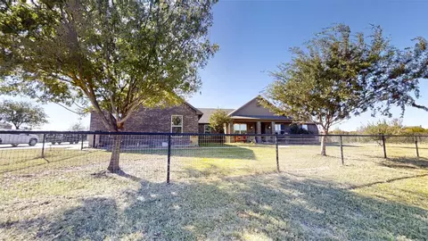Exterior - 1431 Cheyenne Trl, Nemo, TX 76070 photo 2 of 6