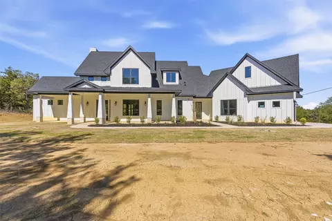 Exterior - 1552 Lakeridge Blvd, Sunset, TX 76270 photo 5 of 9