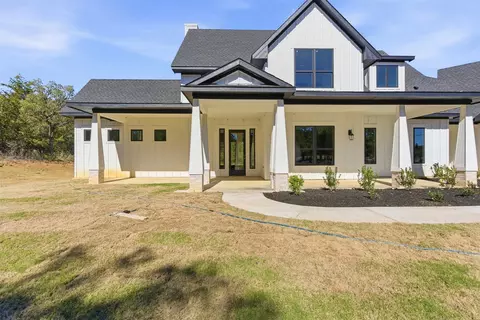 Exterior - 1552 Lakeridge Blvd, Sunset, TX 76270 photo 6 of 9