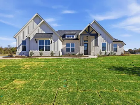 2000 Cypress Ct, Weatherford, TX 76085