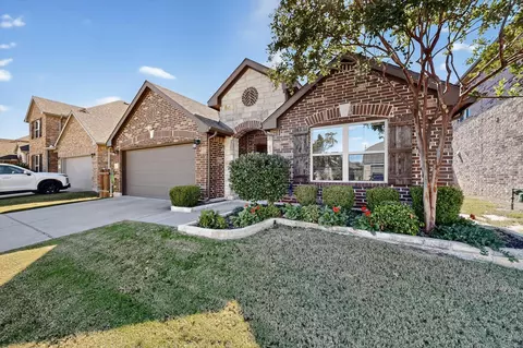 1628 Ridge Creek Ln, Aubrey, TX 76227