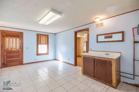 Other - 405 S Hinton St, Benjamin, TX 79505 photo 3 of 13