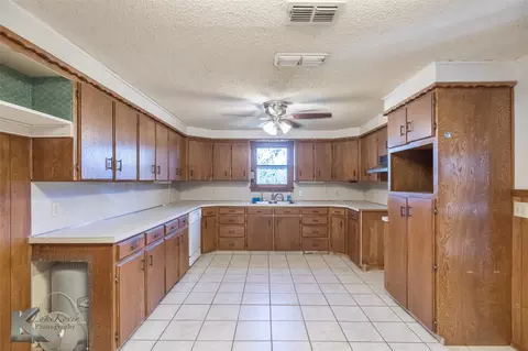 Kitchen - 405 S Hinton St, Benjamin, TX 79505 photo 1 of 2