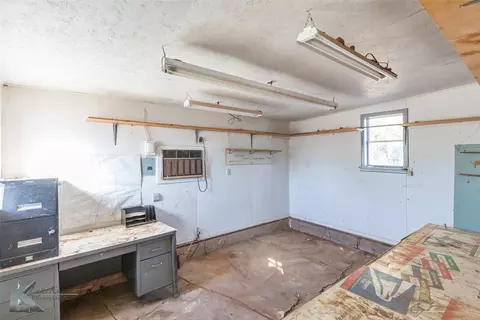 Other - 405 S Hinton St, Benjamin, TX 79505 photo 12 of 13