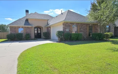 840 Entrada St, Bossier City, LA 71111