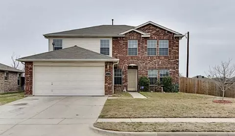 8624 Muir Dr, Fort Worth, TX 76244