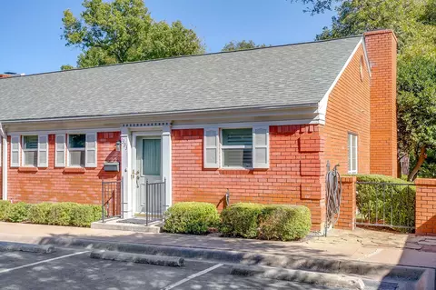 1393 Roaring Springs Rd, Fort Worth, TX 76114