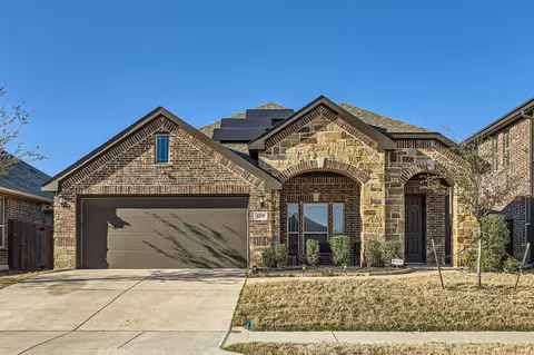 4200 Snowberry Ln, Crowley, TX 76036