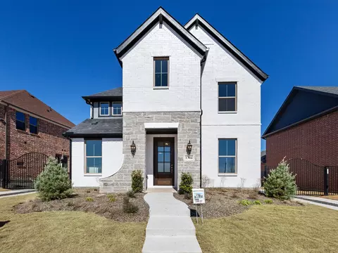1704 Swan St, Van Alstyne, TX 75495