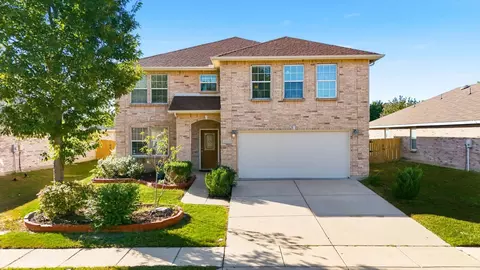 4648 Pangolin Dr, Fort Worth, TX 76244