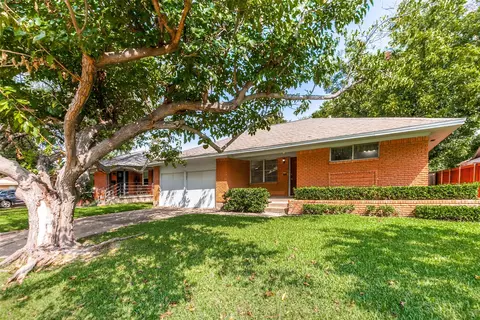 10623 Mccree Rd, Dallas, TX 75238