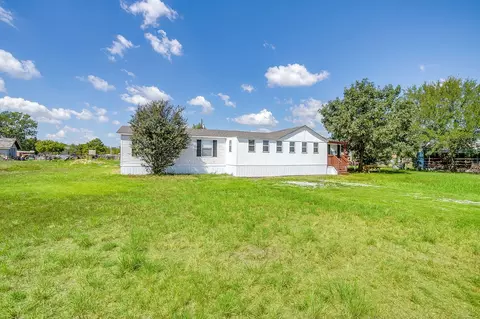18546 Lister Ct, Justin, TX 76247
