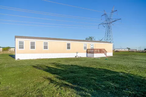 8333 Birdsong Ct, Joshua, TX 76058
