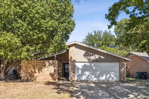 2712 N Bell Ave, Denton, TX 76209