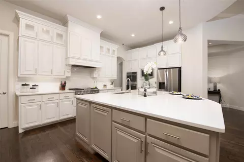 Kitchen - 1236 Split Rock Dr, Keller, TX 76248 photo 4 of 6