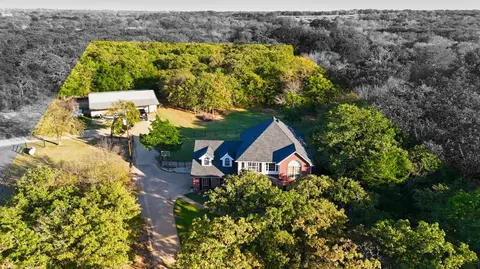 640 County Road 203, Collinsville, TX 76233