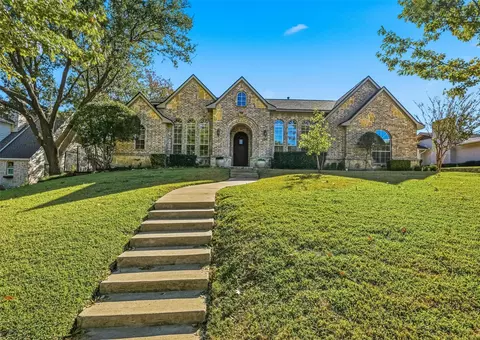 1209 Cedar Ridge Rd W, Heath, TX 75032