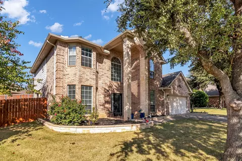 10605 Crawford Farms Dr, Fort Worth, TX 76244