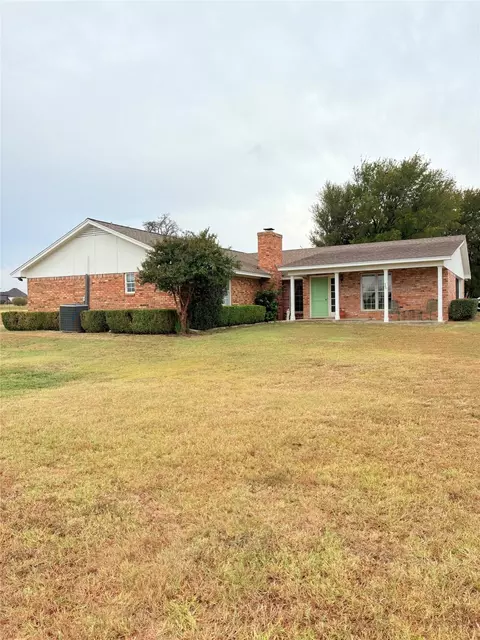 127 Highland Dr # A, Aledo, TX 76008