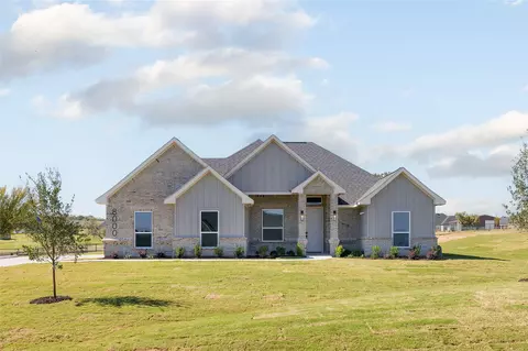 8000 Ranch View Pl, Springtown, TX 76082