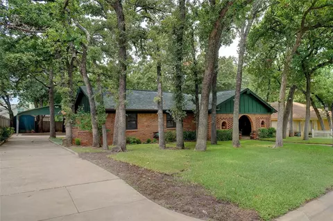 1505 Cedar Ridge Ter, Euless, TX 76039